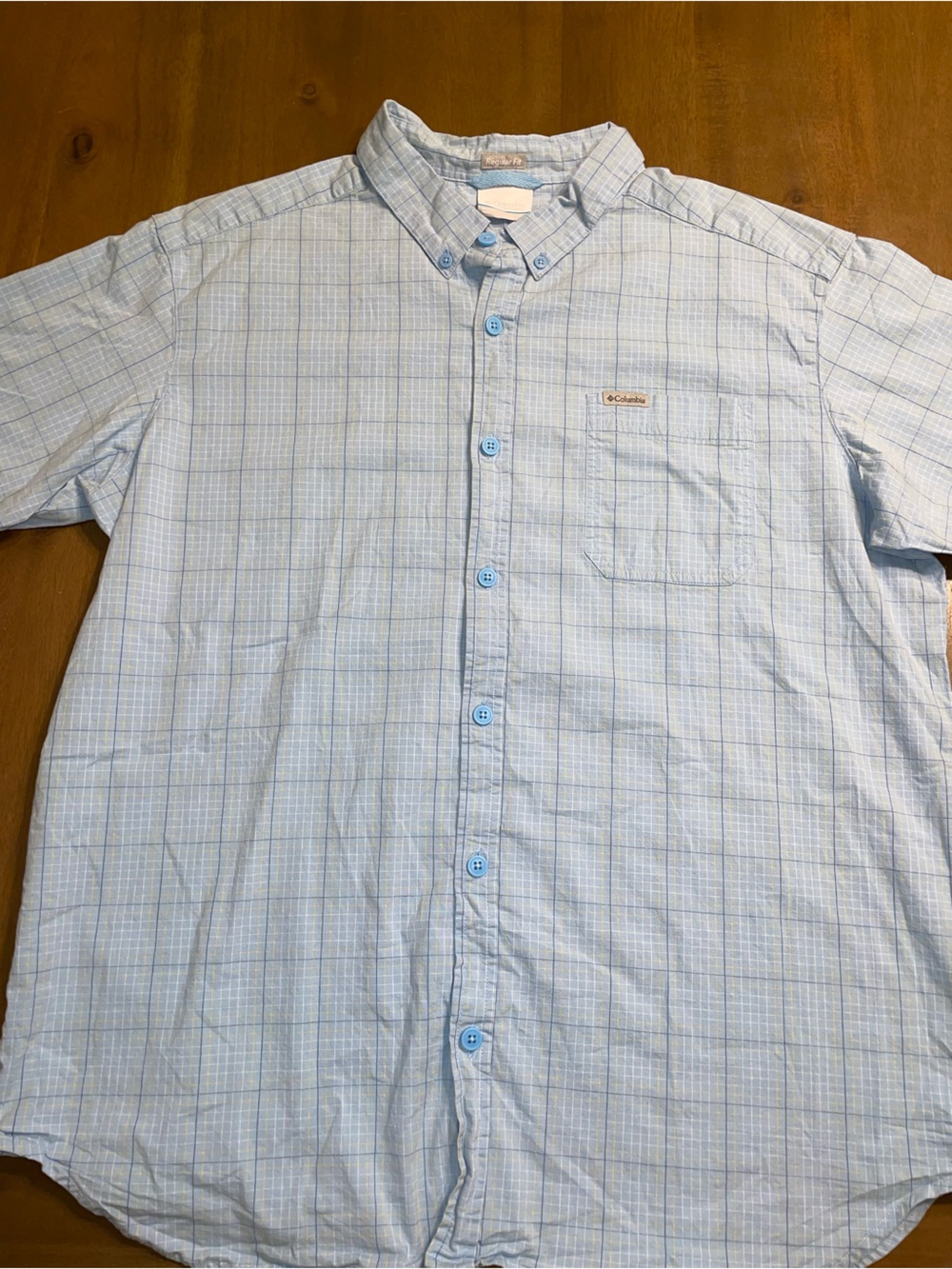 Columbia Light Blue Plaid Short-Sleeve Button-Down Shirt